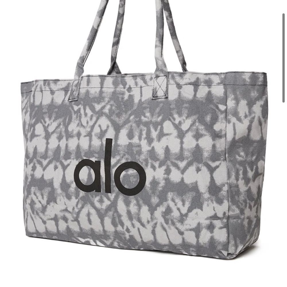 Alo Yoga huge Tote